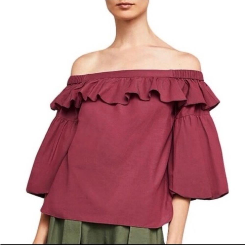 NWT BCBGMAXAZRIA Off Shoulder Shirred Blouse Ruffle Top Red Burgundy Size XS